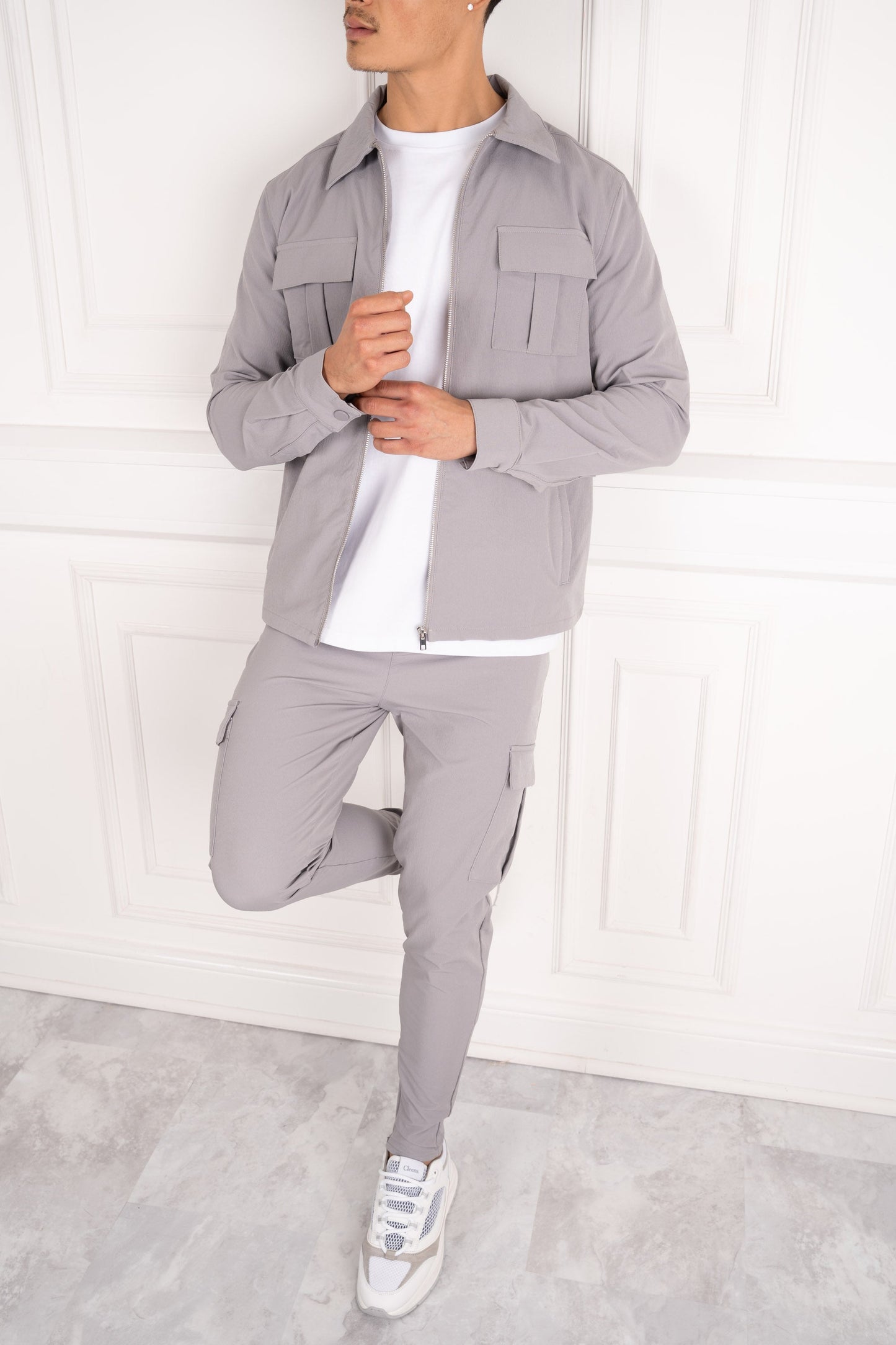Chaqueta utilitaria Premium Cargo - Gris claro
