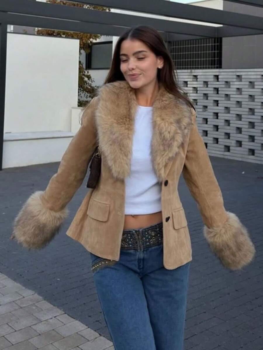 Bomber Capri