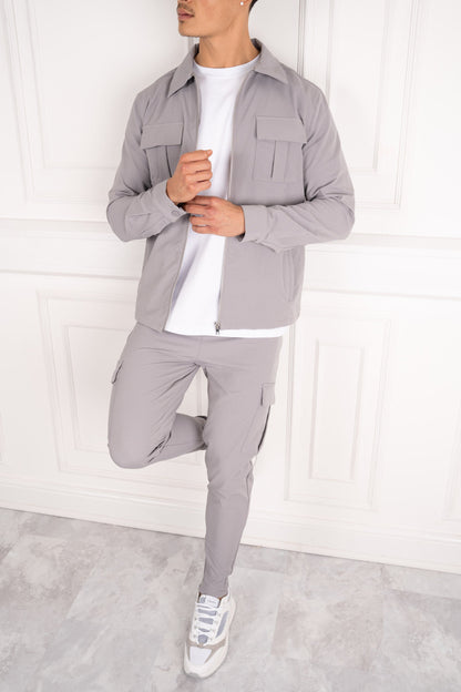 Chaqueta utilitaria Premium Cargo - Gris claro