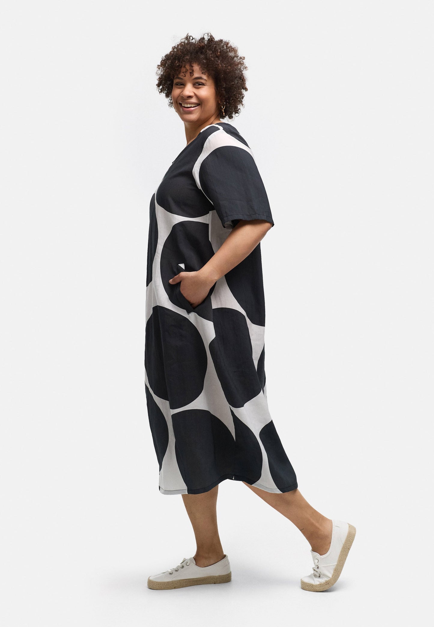 Vestido «Solina»: suave, moderno y cómodo